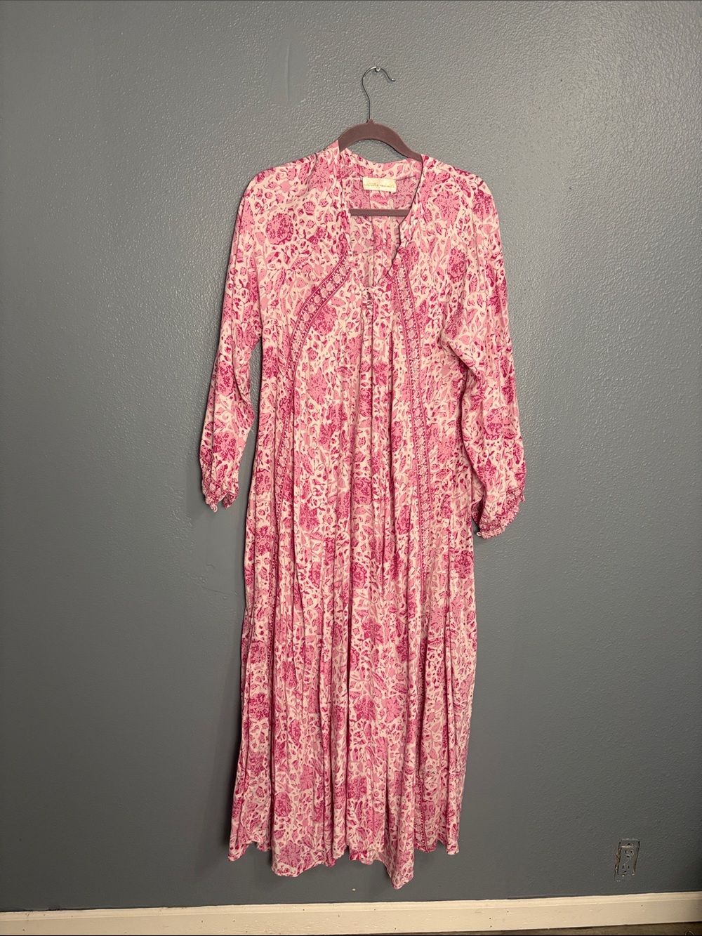 Natalie Martin fiore Pink Floral Long Sleeve Maxi Dress - Women's